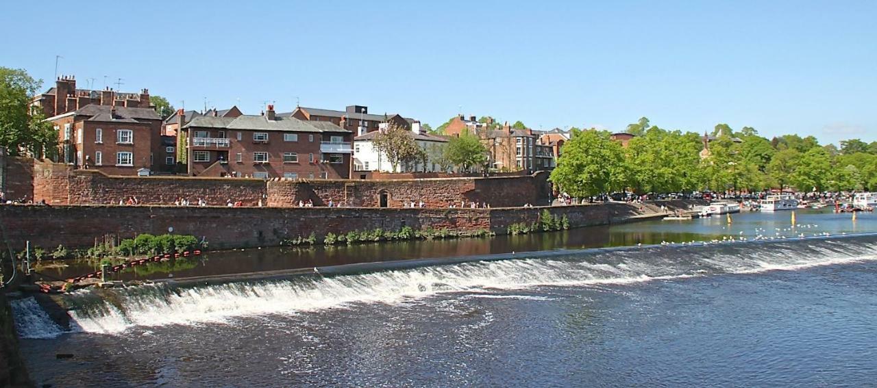 Gamul Place - Quiet City Centre Chester Exterior photo